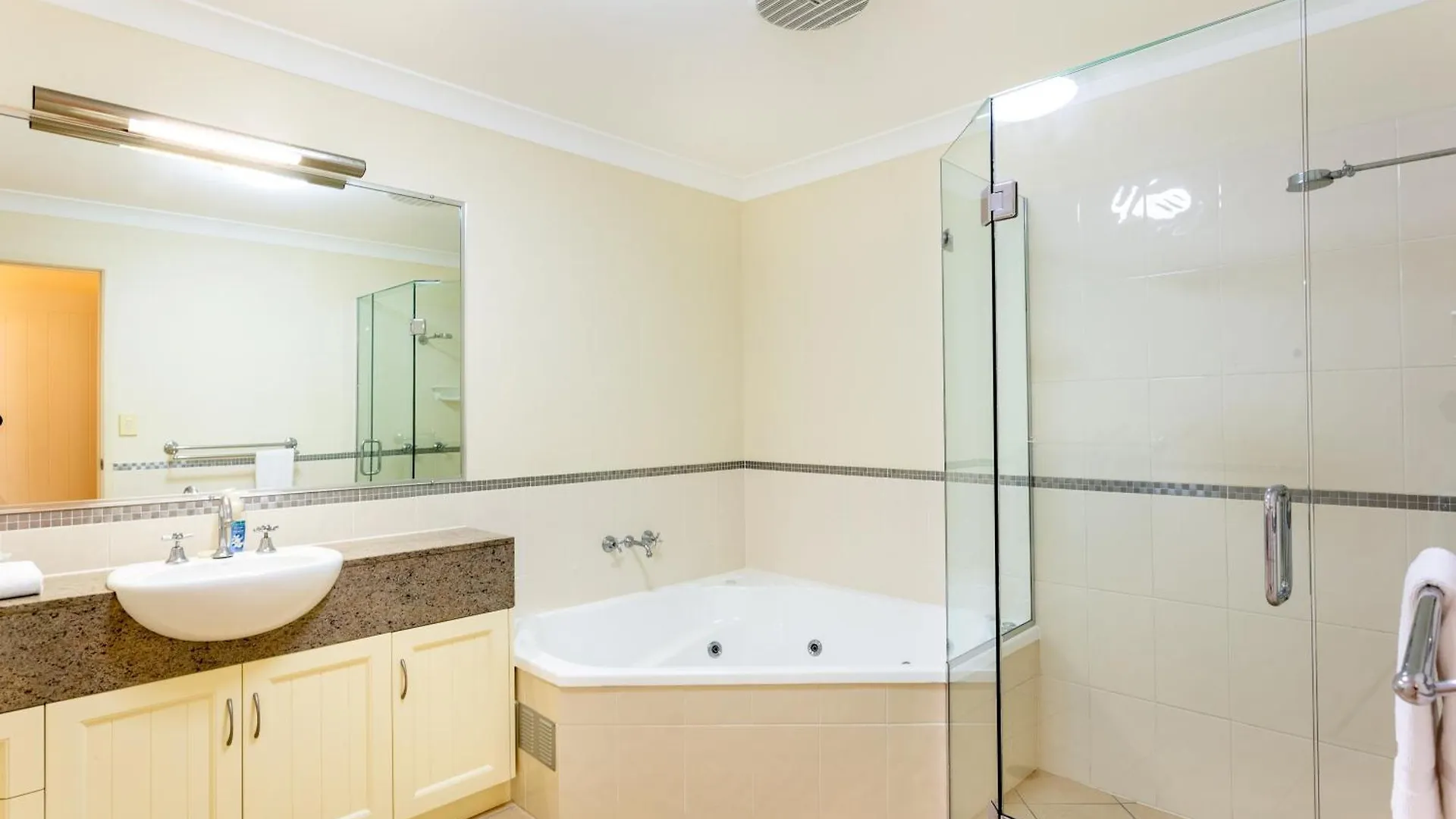 Catalina III Villa Yeppoon